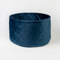 havaneser.shop Hundekorb Caro aus blauem Samt mit eleganter Rautensteppung für kleine Hunde