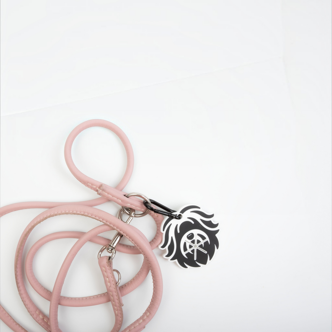 havaneser.shop Fluff Walk PoopLoop Kotbeutel-Halter in Schwarz mit Karabiner im Havaneser-Design